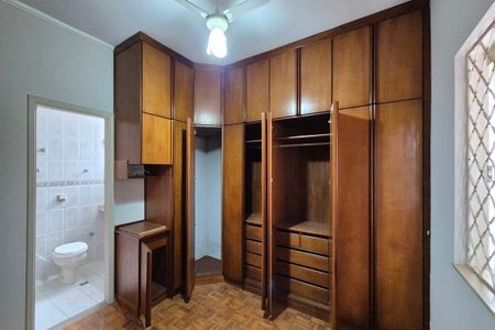 Casa à venda com 194m², 4 quartos e 2 vagasQuarto 3 - Suíte