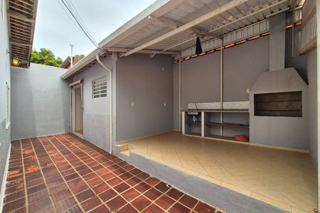 Casa à venda com 194m², 4 quartos e 2 vagasÁrea comum