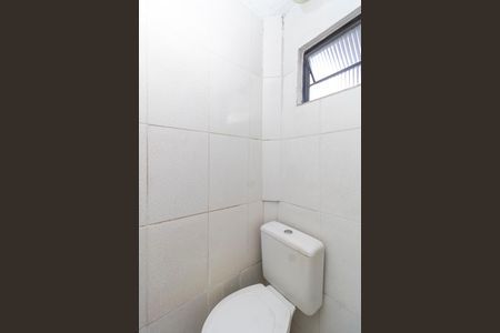 Banheiro de kitnet/studio para alugar com 1 quarto, 52m² em Jardim Brasil (zona Norte), São Paulo