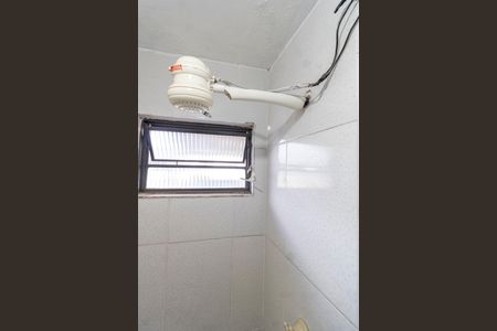 Banheiro de kitnet/studio para alugar com 1 quarto, 52m² em Jardim Brasil (zona Norte), São Paulo