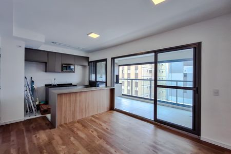 Apartamento para alugar com 75m², 2 quartos e 1 vagaSala