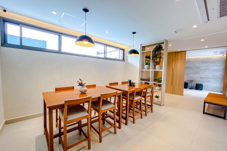 Apartamento para alugar com 75m², 2 quartos e 1 vagaÁrea comum