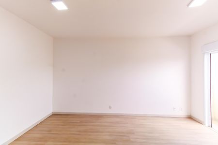Apartamento à venda com 31m², 1 quarto e sem vagaSala/Quarto