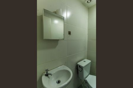 Apartamento para alugar com 31m², 1 quarto e sem vaga Apartamento para alugar com 31m², 1 quarto e sem vagaBanheiro