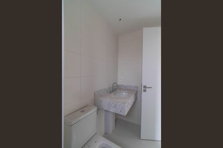 Apartamento à venda com 135m², 3 quartos e 2 vagasBanheiro da Suíte 2