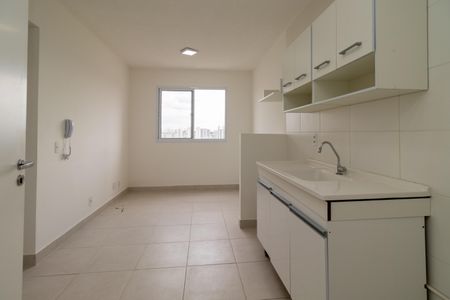 Sala/Cozinha de apartamento à venda com 2 quartos, 35m² em Vila Ema, São Paulo