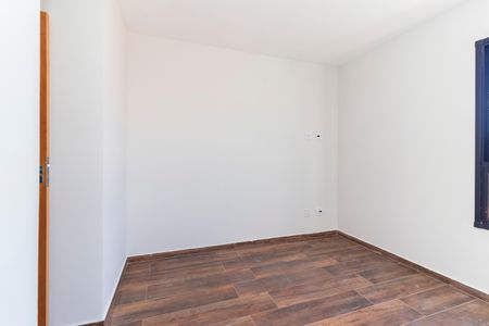 Casa à venda com 135m², 2 quartos e 3 vagasSuíte