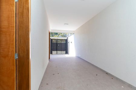 Casa à venda com 135m², 2 quartos e 3 vagasGaragem