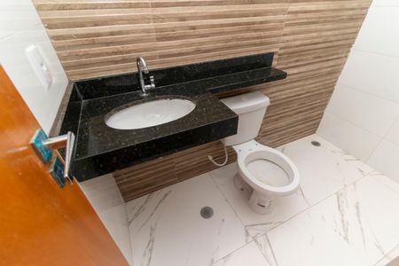 Casa à venda com 135m², 2 quartos e 3 vagasBanheiro da Suíte 1