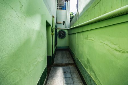 Casa para alugar com 301m², 2 quartos e 2 vagasCorredor