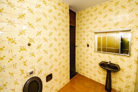 Casa para alugar com 301m², 2 quartos e 2 vagasBanheiro da Suíte 2