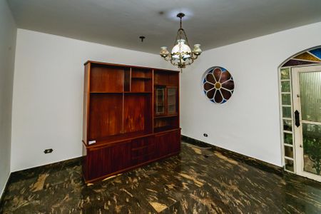 Casa para alugar com 301m², 2 quartos e 2 vagasQuarto 