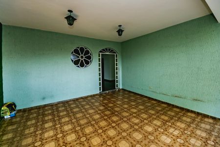 Casa para alugar com 301m², 2 quartos e 2 vagasÁrea Externa