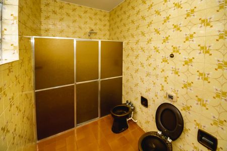 Casa para alugar com 301m², 2 quartos e 2 vagasBanheiro da Suíte 2