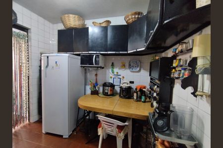 Apartamento à venda com 52m², 2 quartos e 1 vaga Apartamento à venda com 52m², 2 quartos e 1 vagaCozinha - Armários