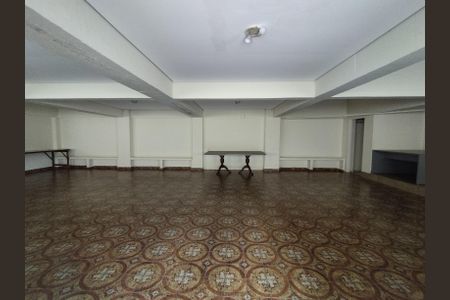 Apartamento à venda com 52m², 2 quartos e 1 vaga Apartamento à venda com 52m², 2 quartos e 1 vagaÁrea comum - Salão de festas