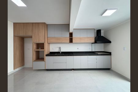 Casa à venda com 140m², 3 quartos e 2 vagas Casa à venda com 140m², 3 quartos e 2 vagasCobertura