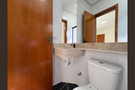 Casa à venda com 140m², 3 quartos e 2 vagas Casa à venda com 140m², 3 quartos e 2 vagasBanheiro da suíte 3