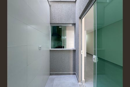 Casa à venda com 140m², 3 quartos e 2 vagas Casa à venda com 140m², 3 quartos e 2 vagasLavanderia