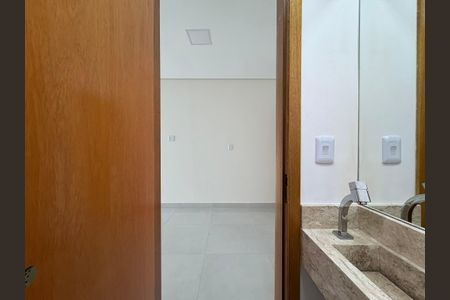 Casa à venda com 140m², 3 quartos e 2 vagas Casa à venda com 140m², 3 quartos e 2 vagasLavabo 2