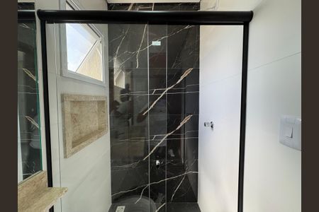 Casa à venda com 140m², 3 quartos e 2 vagas Casa à venda com 140m², 3 quartos e 2 vagasBanheiro da suíte 3