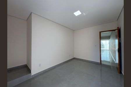 Casa à venda com 140m², 3 quartos e 2 vagas Casa à venda com 140m², 3 quartos e 2 vagasSuite 3