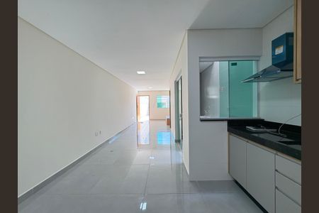 Casa à venda com 140m², 3 quartos e 2 vagas Casa à venda com 140m², 3 quartos e 2 vagasCozinha