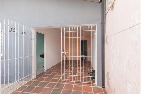 Casa à venda com 300m², 3 quartos e 1 vaga Casa à venda com 300m², 3 quartos e 1 vagaGaragem