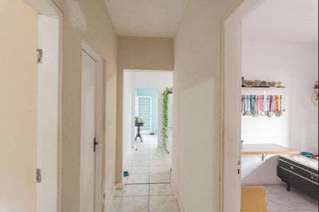 Casa à venda com 300m², 3 quartos e 1 vaga Casa à venda com 300m², 3 quartos e 1 vagaCorredor