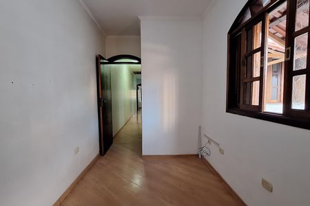 Casa para alugar com 253m², 4 quartos e 4 vagas Casa para alugar com 253m², 4 quartos e 4 vagasQuarto 1
