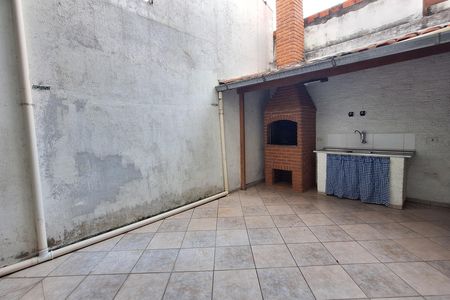 Casa para alugar com 253m², 4 quartos e 4 vagas Casa para alugar com 253m², 4 quartos e 4 vagasÁrea comum