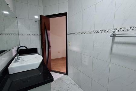Casa para alugar com 253m², 4 quartos e 4 vagas Casa para alugar com 253m², 4 quartos e 4 vagasBanheiro da Suíte