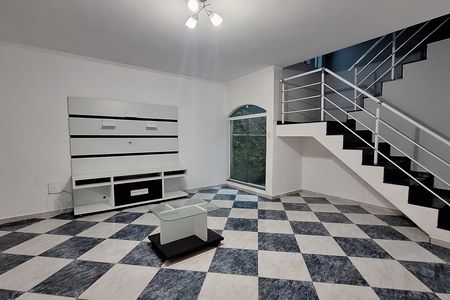 Casa para alugar com 253m², 4 quartos e 4 vagas Casa para alugar com 253m², 4 quartos e 4 vagasSal