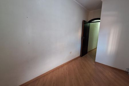Casa para alugar com 253m², 4 quartos e 4 vagas Casa para alugar com 253m², 4 quartos e 4 vagasQuarto 1