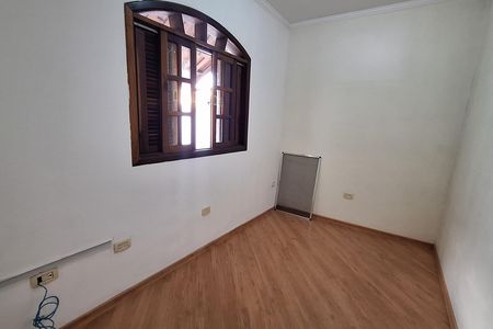 Casa para alugar com 253m², 4 quartos e 4 vagas Casa para alugar com 253m², 4 quartos e 4 vagasQuarto 1