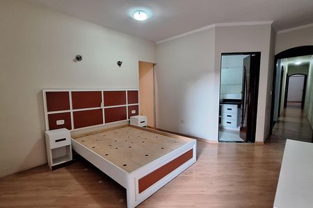 Casa para alugar com 253m², 4 quartos e 4 vagas Casa para alugar com 253m², 4 quartos e 4 vagasSuíte