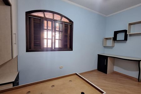 Casa para alugar com 253m², 4 quartos e 4 vagas Casa para alugar com 253m², 4 quartos e 4 vagasQuarto 2