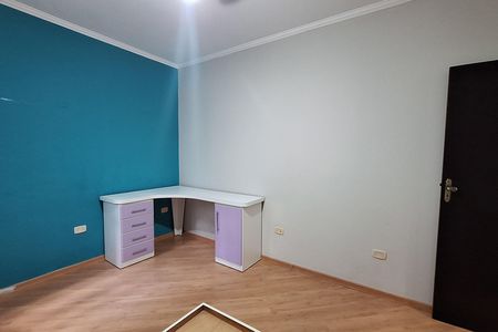 Casa para alugar com 253m², 4 quartos e 4 vagas Casa para alugar com 253m², 4 quartos e 4 vagasQuarto 3