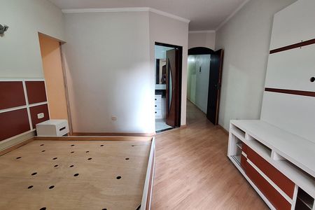 Casa para alugar com 253m², 4 quartos e 4 vagas Casa para alugar com 253m², 4 quartos e 4 vagasSuíte