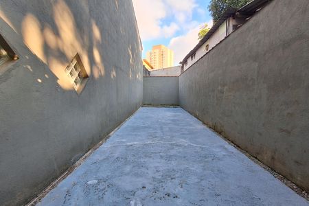 Casa para alugar com 253m², 4 quartos e 4 vagas Casa para alugar com 253m², 4 quartos e 4 vagasÁrea comum