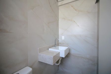 Apartamento à venda com 97m², 3 quartos e 2 vagasBanheiro da Suíte 1