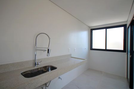 Apartamento à venda com 97m², 3 quartos e 2 vagasCozinha