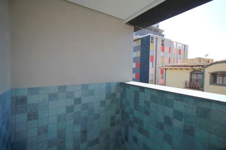 Apartamento à venda com 97m², 3 quartos e 2 vagasPiscina