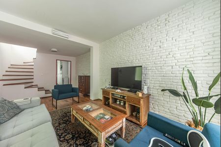 Sala de casa à venda com 2 quartos, 145m² em Chácara Santo Antônio (zona Sul), São Paulo