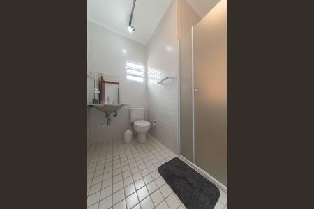 Casa à venda com 145m², 2 quartos e 2 vagas Casa à venda com 145m², 2 quartos e 2 vagasBanheiro da Suíte