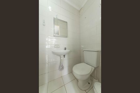 Casa à venda com 145m², 2 quartos e 2 vagas Casa à venda com 145m², 2 quartos e 2 vagasLavanderia - Banheiro