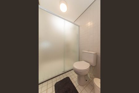 Casa à venda com 145m², 2 quartos e 2 vagas Casa à venda com 145m², 2 quartos e 2 vagasBanheiro Social