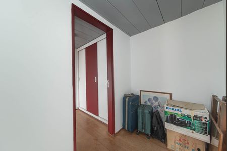Casa à venda com 145m², 2 quartos e 2 vagas Casa à venda com 145m², 2 quartos e 2 vagasCorredor - Closet