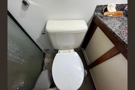 Apartamento para alugar com 70m², 2 quartos e 2 vagasBanheiro Social