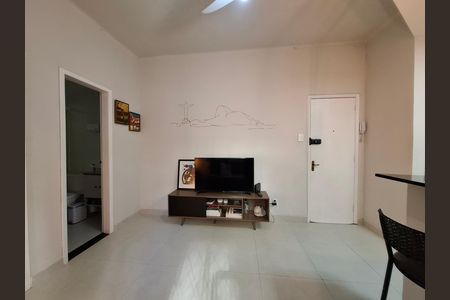 Sala de apartamento para alugar com 1 quarto, 40m² em Catete, Rio de Janeiro